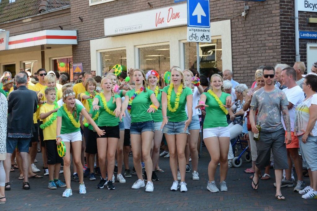 ../Images/Zomercarnaval Noordwijkerhout 2016 221.jpg